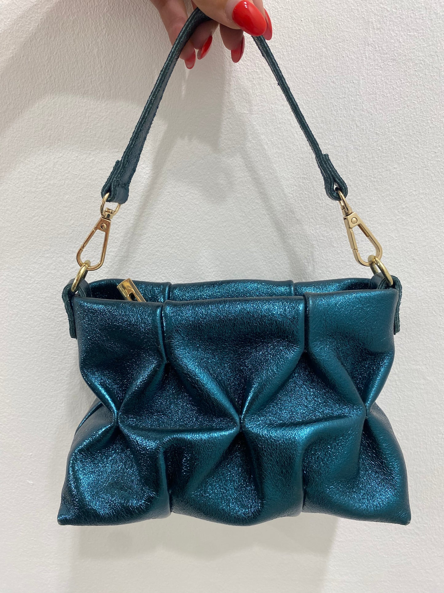 Bag metal