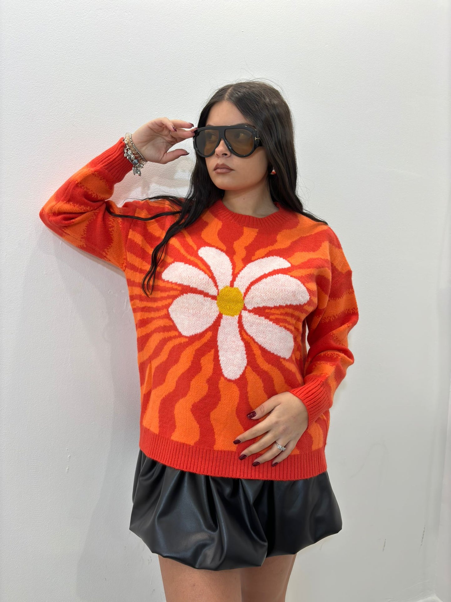 Maglione fiore arancione