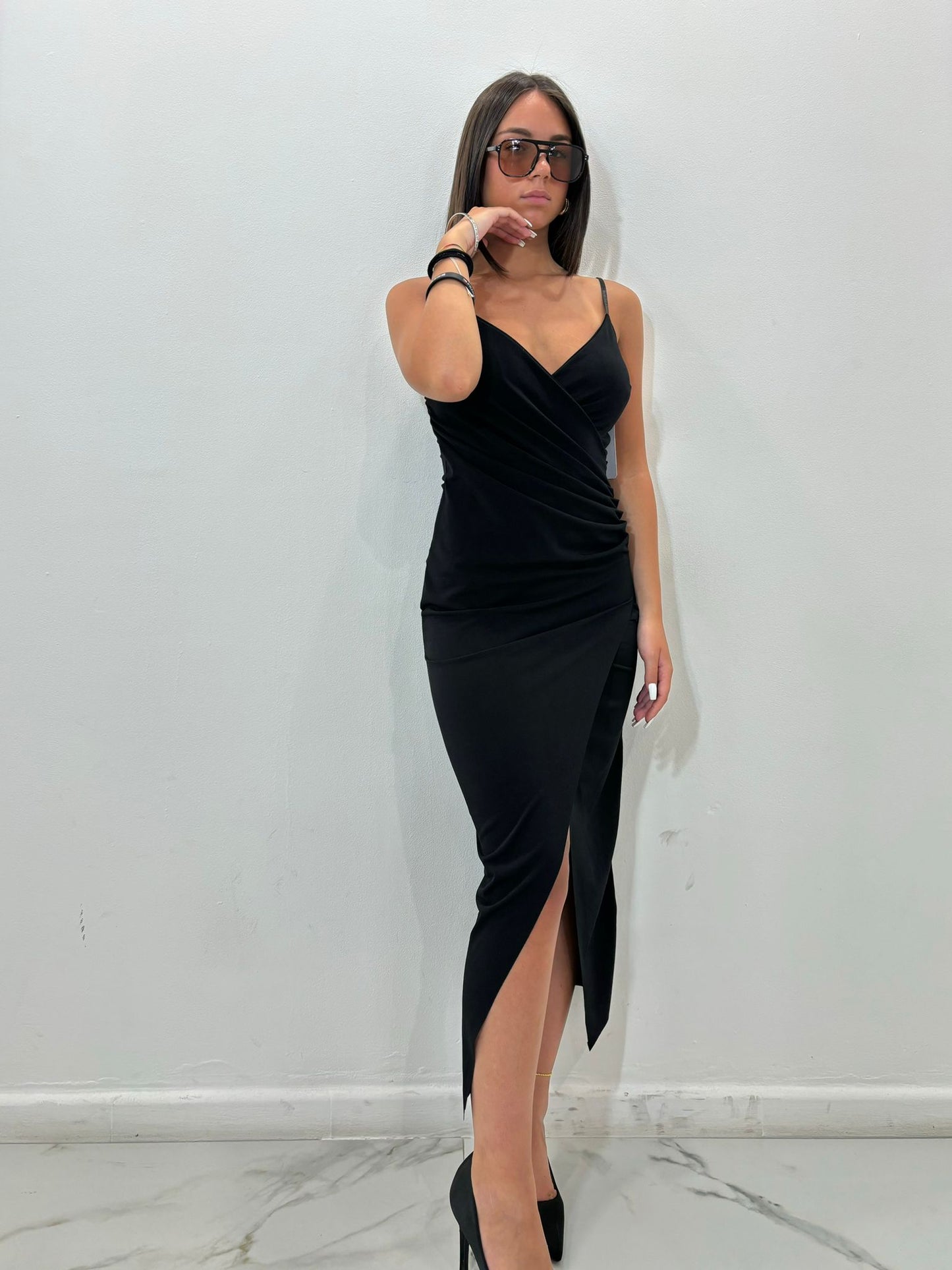 abito black spacco